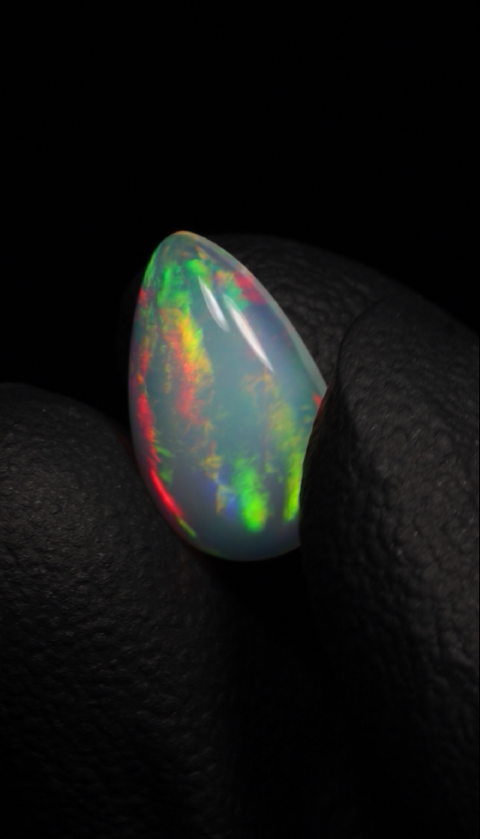 2.45ct Teardrop Cabochon