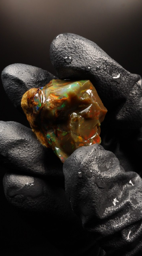 7.98g Rough Specimen