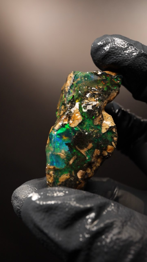 17.43g Rough Specimen