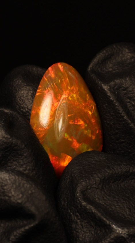 6.70ct Teardrop Cabochon