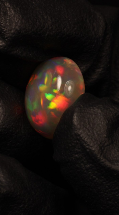 4.85ct Round Cabochon