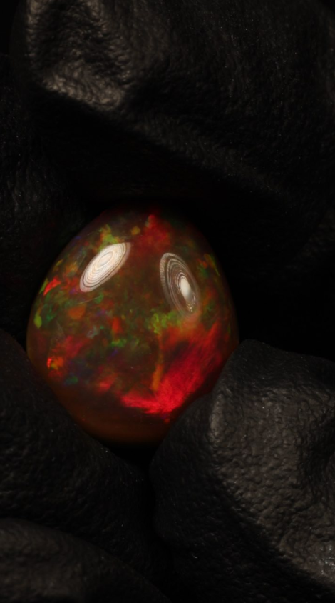 4.55ct Teardrop Cabochon