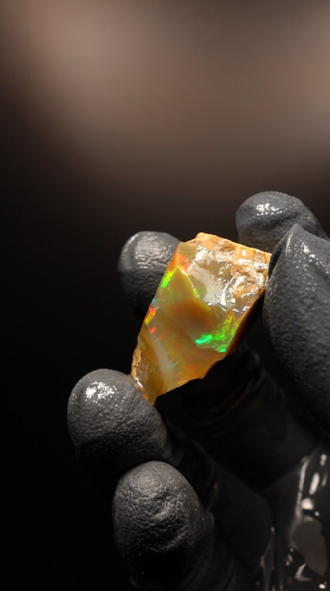 5.76g Rough Specimen