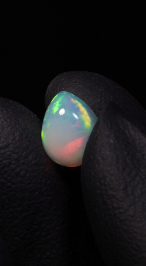 2.40ct Teardrop Cabochon