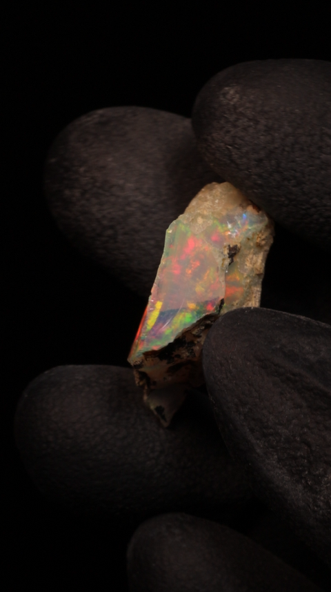 1.66g Rough Single
