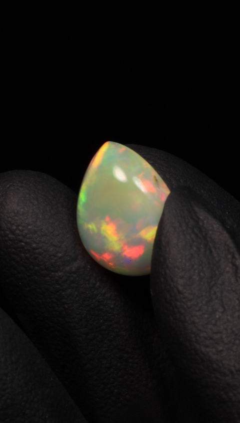 5.80ct Teardrop Cabochon