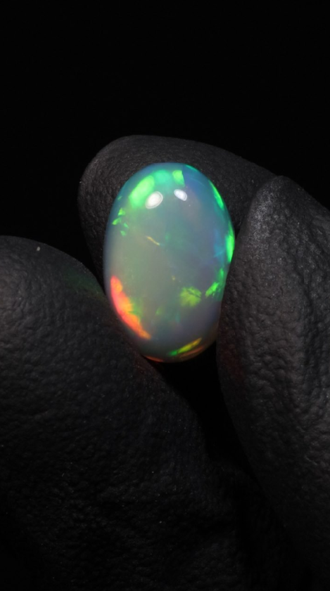 2.25ct Oblong Cabochon