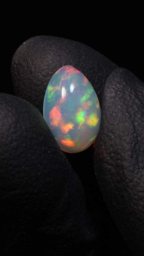 1.70ct Teardrop Cabochon