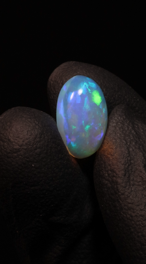 2.65ct Oblong Cabochon