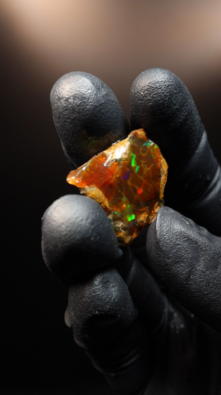 3.29g Rough Specimen