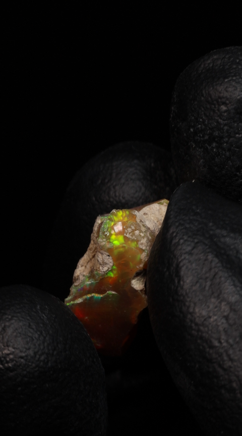 1.04g Rough Single
