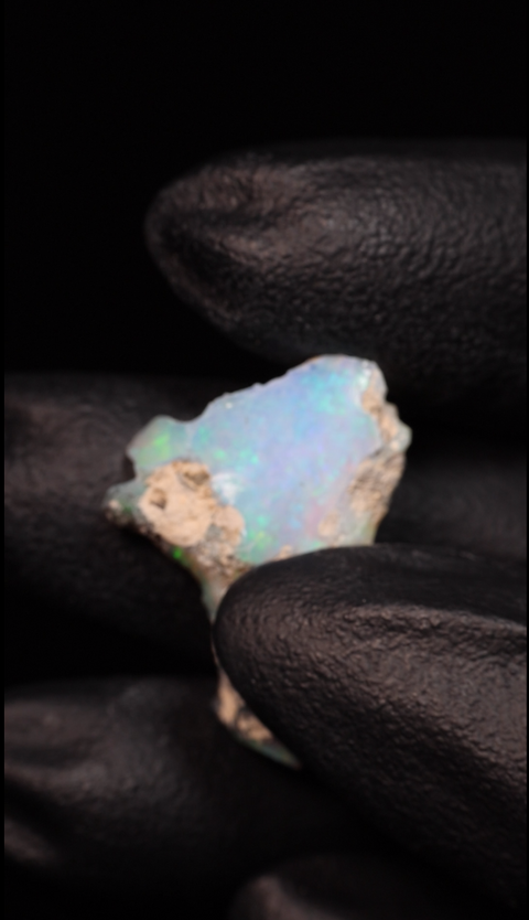 1.60g Rough Single