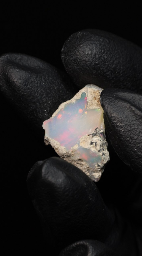 1.89g Rough Single