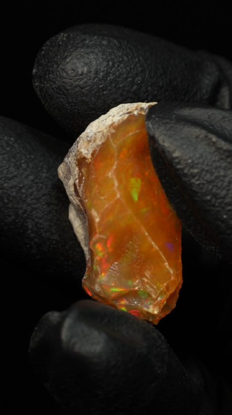 3.81g Rough Single
