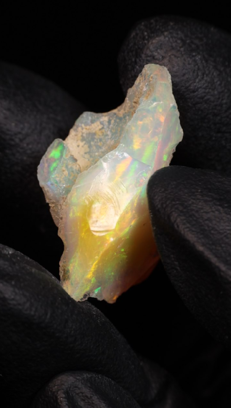 3.95g Rough Specimen