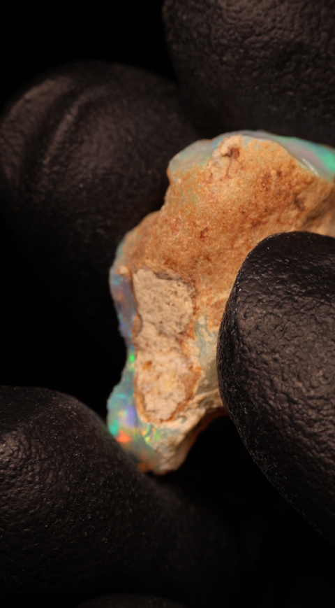 1.66g Rough Single