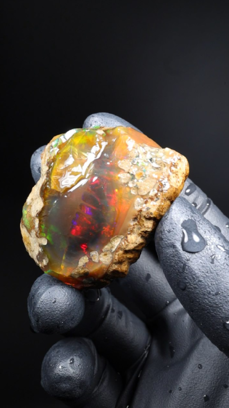 23.75g Rough Specimen