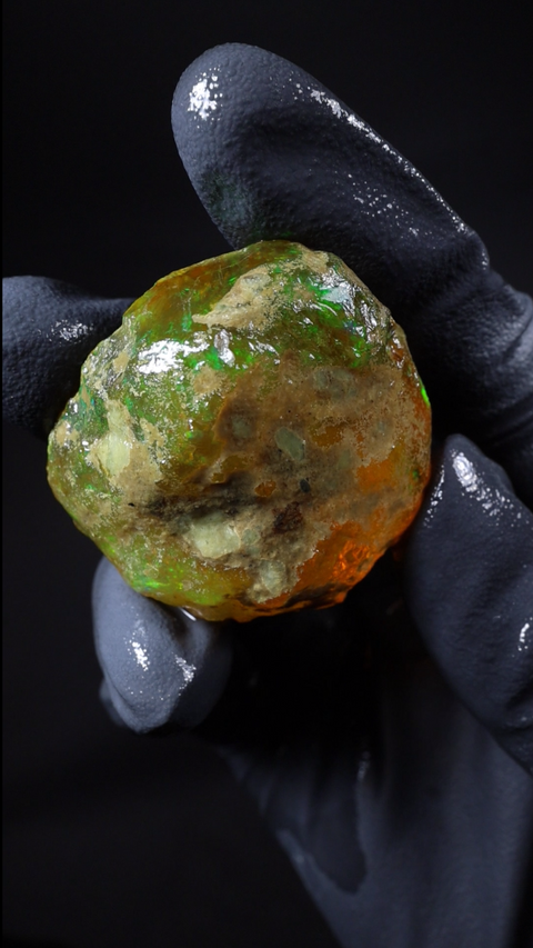 28.53g Rough Specimen