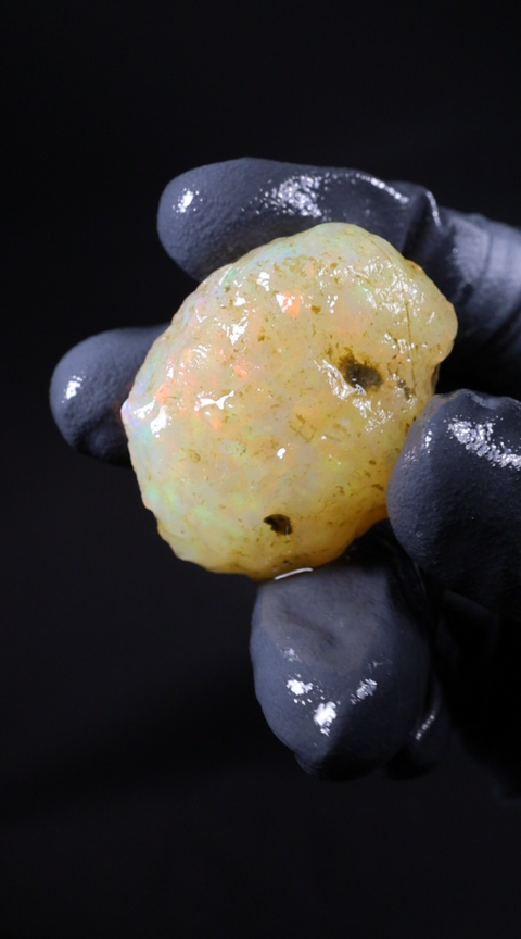 18.01g Rough Specimen