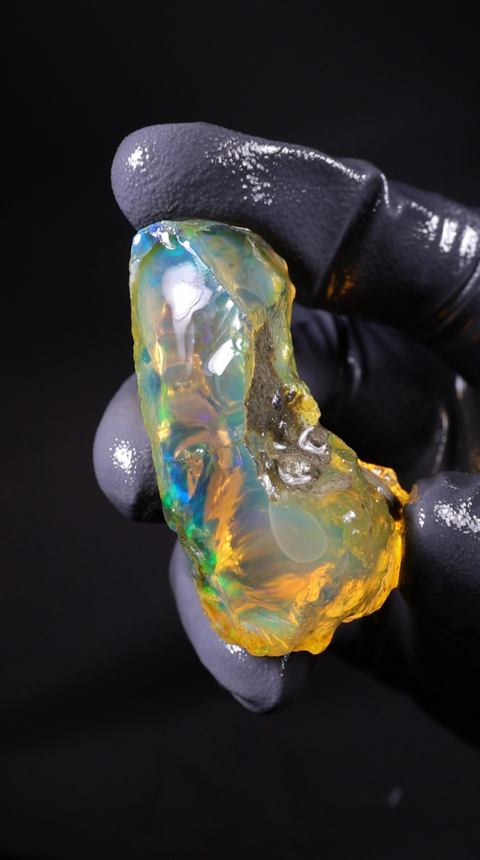 22.70g Rough Specimen