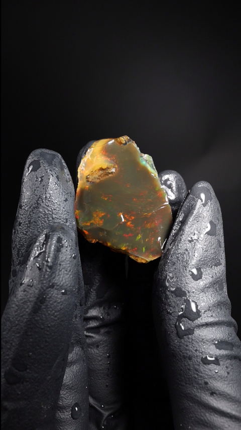 7.98g Rough Specimen