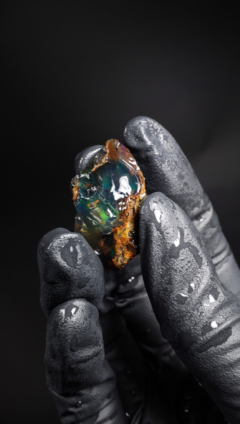7.93g Rough Specimen