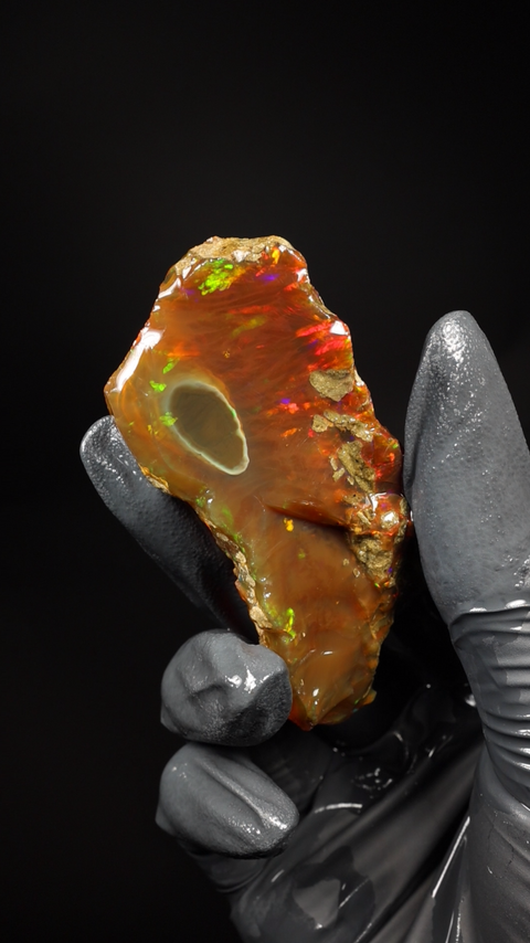 35.95g Rough Specimen