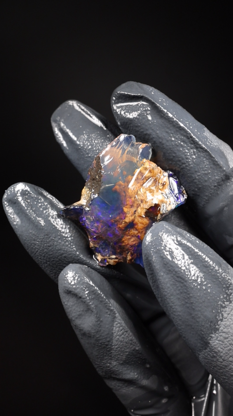 6.37g Rough Specimen