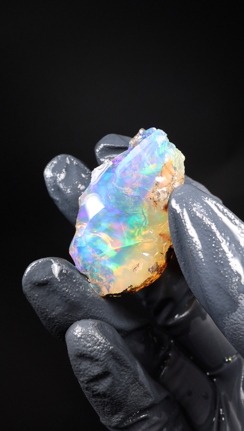 11.95g Rough Specimen