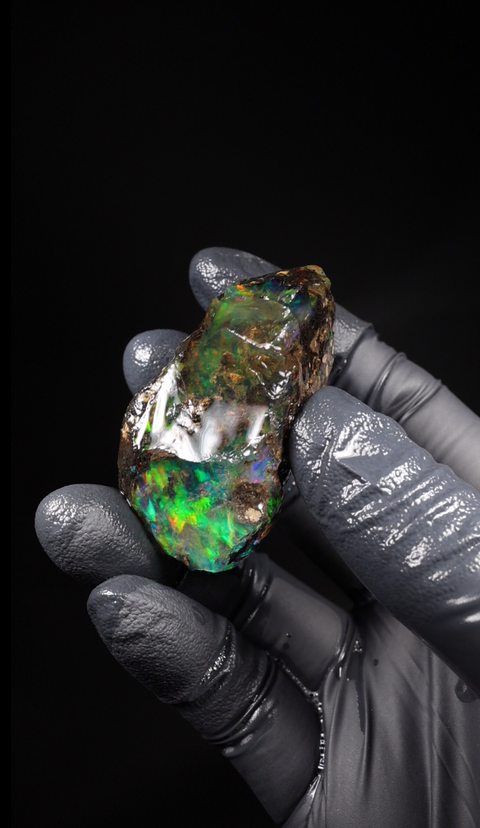 32.92g Rough Specimen