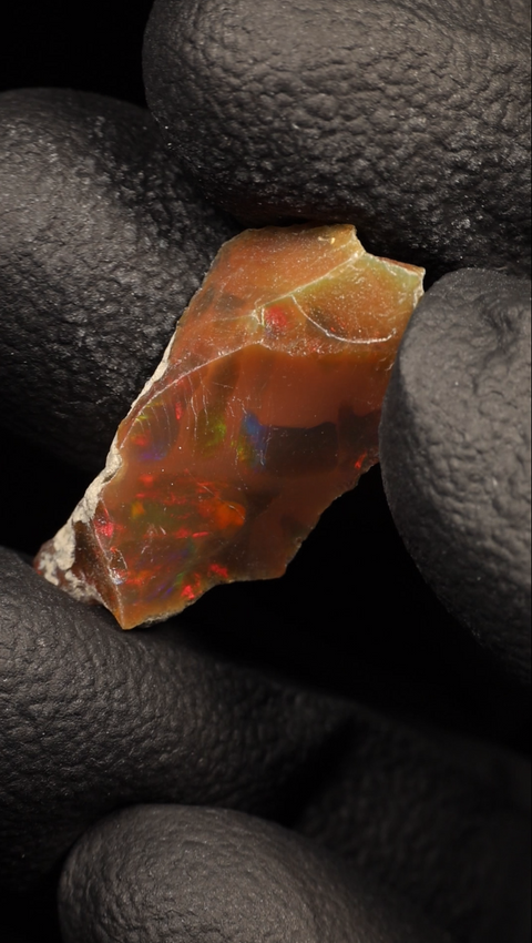 0.96g Rough Single