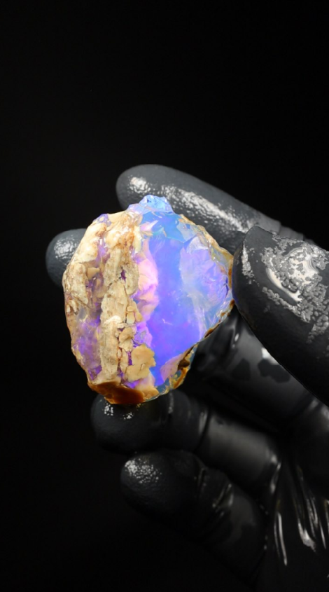 25.72g Rough Specimen