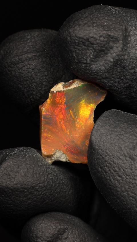 0.87g Rough Single