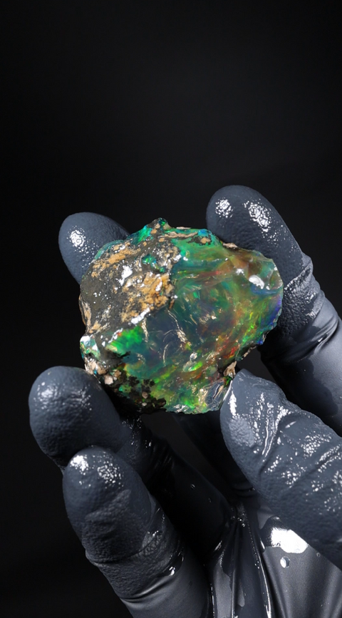 28.11g Rough Specimen