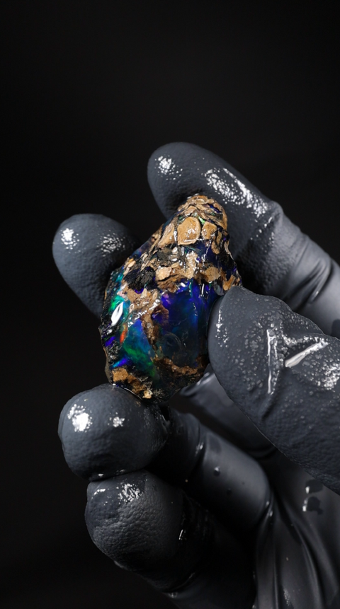 13.68g Rough Specimen