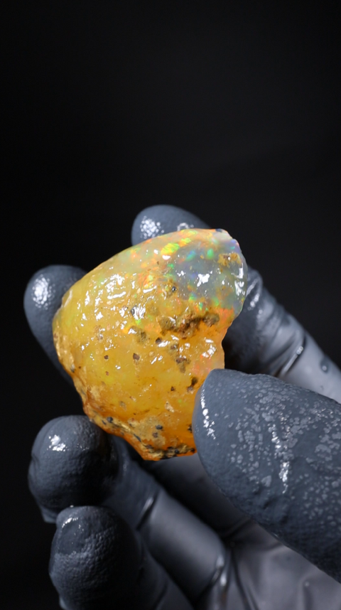 18.66g Rough Specimen