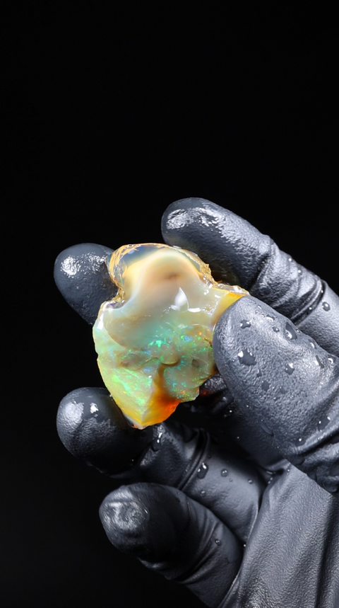 15.37g Rough Specimen