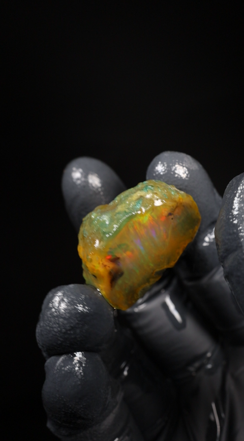9.58g Rough Specimen
