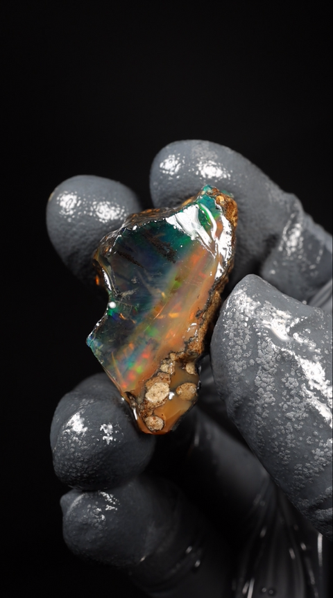 9.17g Rough Specimen