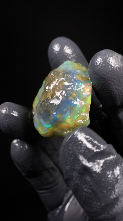 16.14g Rough Specimen