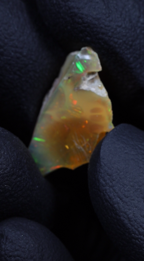 0.97g Rough Single