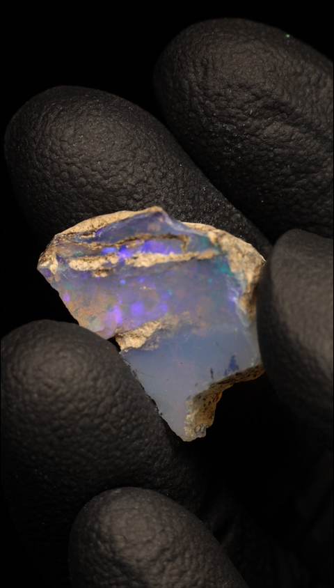 2.10g Rough Single