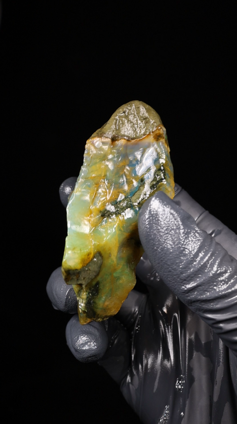 62.98g Rough Carbon Specimen