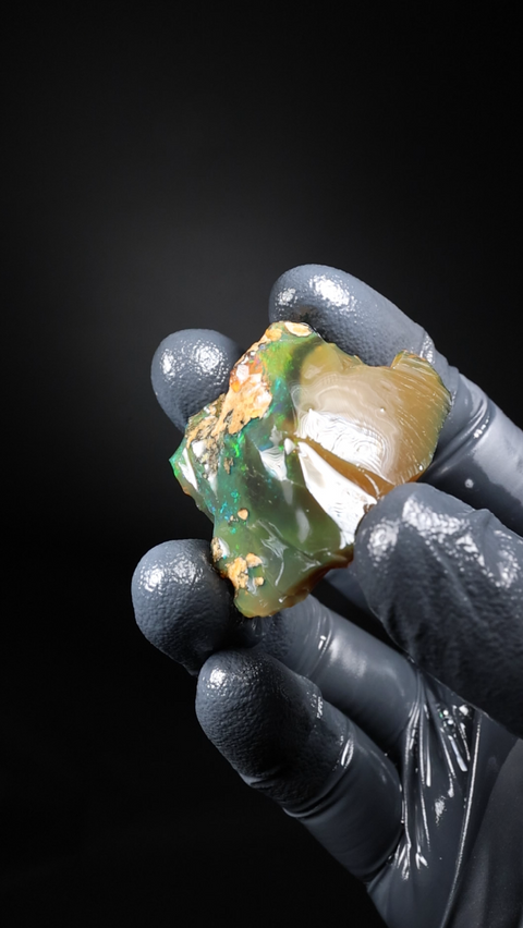 13.50g Rough Specimen