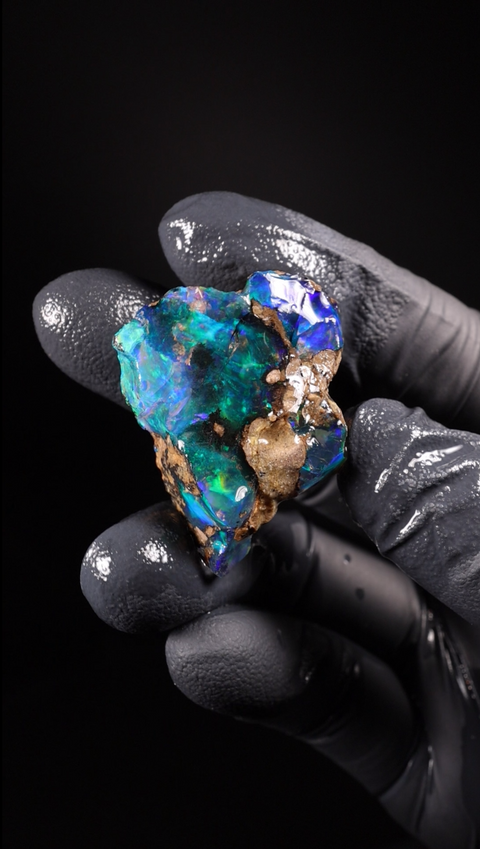 13.04g Rough Specimen