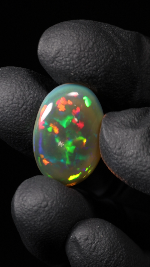 9.40ct Oblong Cabochon