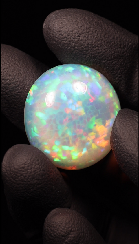31.70ct Round Cabochon