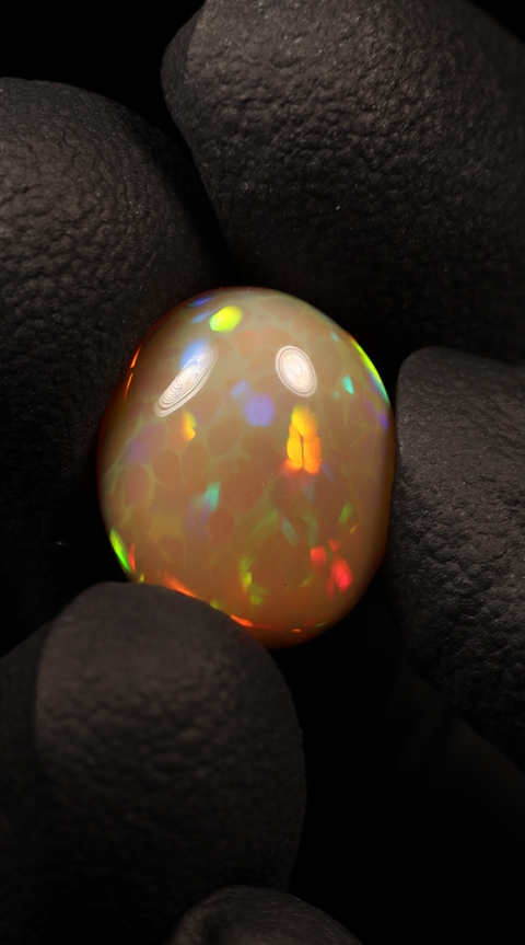 5.75ct Round Cabochon