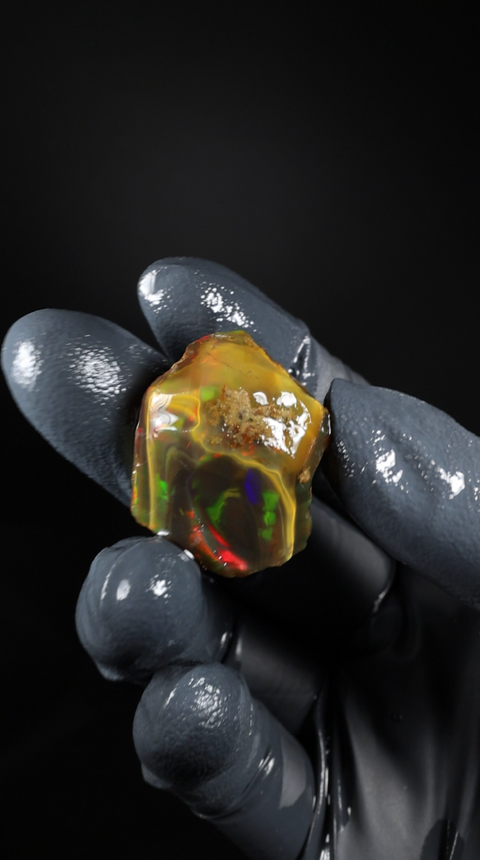 8.68g Rough Specimen