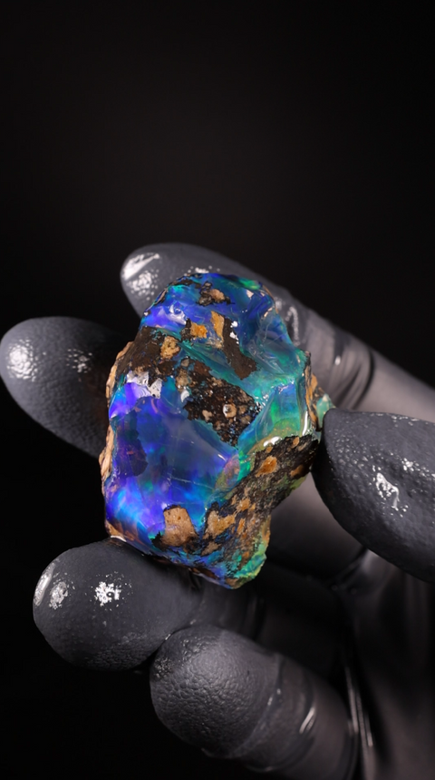 22.85g Rough Specimen